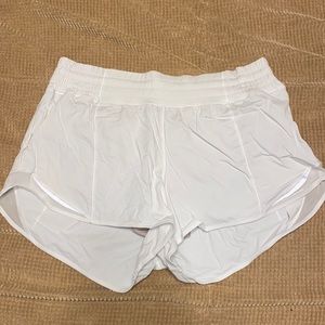 Lululemon shorts high rise 3”